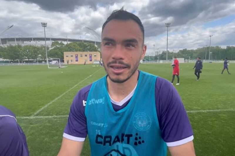 El lateral formado en Colo Colo aseguró que "valió la pena" haber optado por emigrar del Cacique al fútbol francés, ya que en una temporada pudo ganar un título, mantenerse en la Ligue 1 con Toulouse y cumplir su sueño de ser padre.