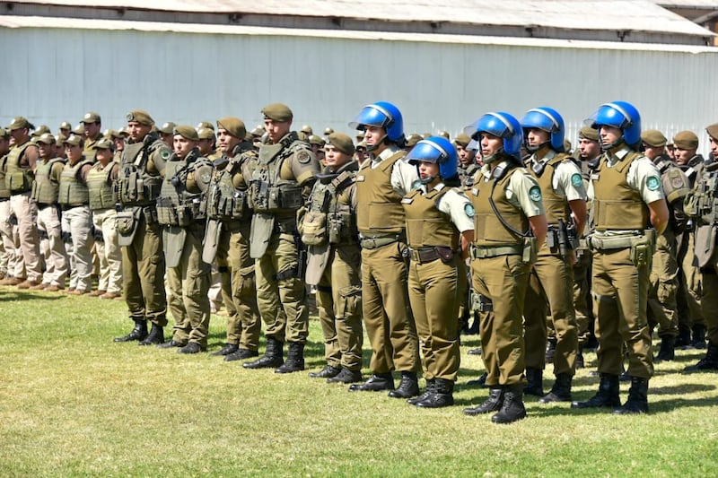 Carabineros cascos azules