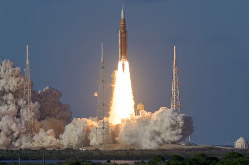 Tras el exitoso sobrevuelo de Orión: ¿Cuándo comienza la misión de Artemis III hacia la Luna y qué se sabe de este proyecto?