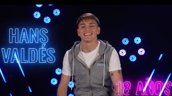 El futbolista de 18 años es uno de los participantes del reality Gran Hermano.