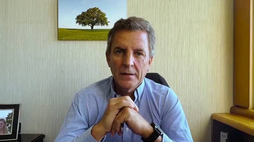 El diputado advirtió este martes en lun.com que no descarta presentar acciones legales en contra del nutricionista que lo amenazó de muerte en una publicación de redes sociales.