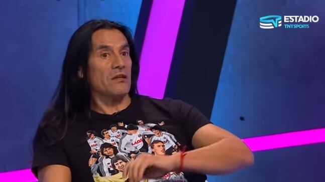 El exfutbolista e ídolo del Cacique, aseguró que los jugadores de Universidad de Chile, que se enfrentan este fin de semana al puntero Cobresal, no harán mucho por el club popular, ya que "se dejarán perder para no ayudar a Colo Colo".