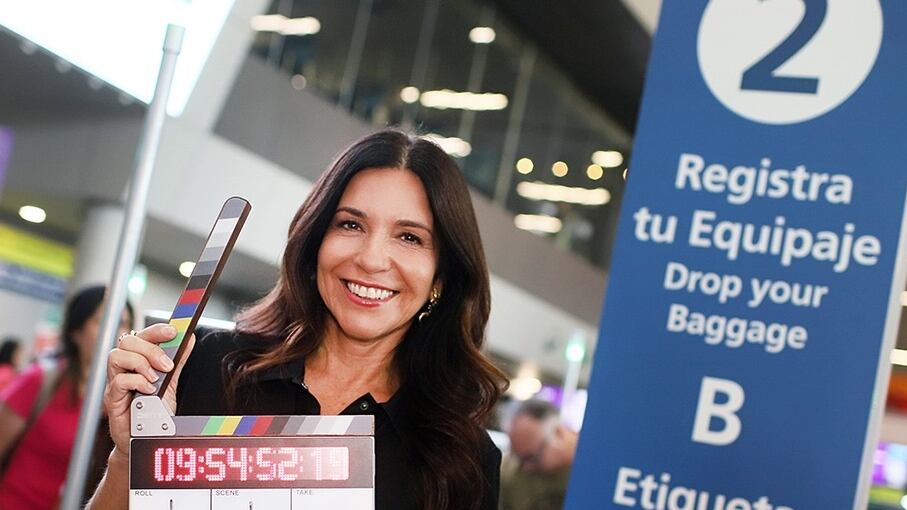 La animadora vuelve a las pantallas con el programa "Hola y adiós", que regresa a Canal 13 luego de siete años.