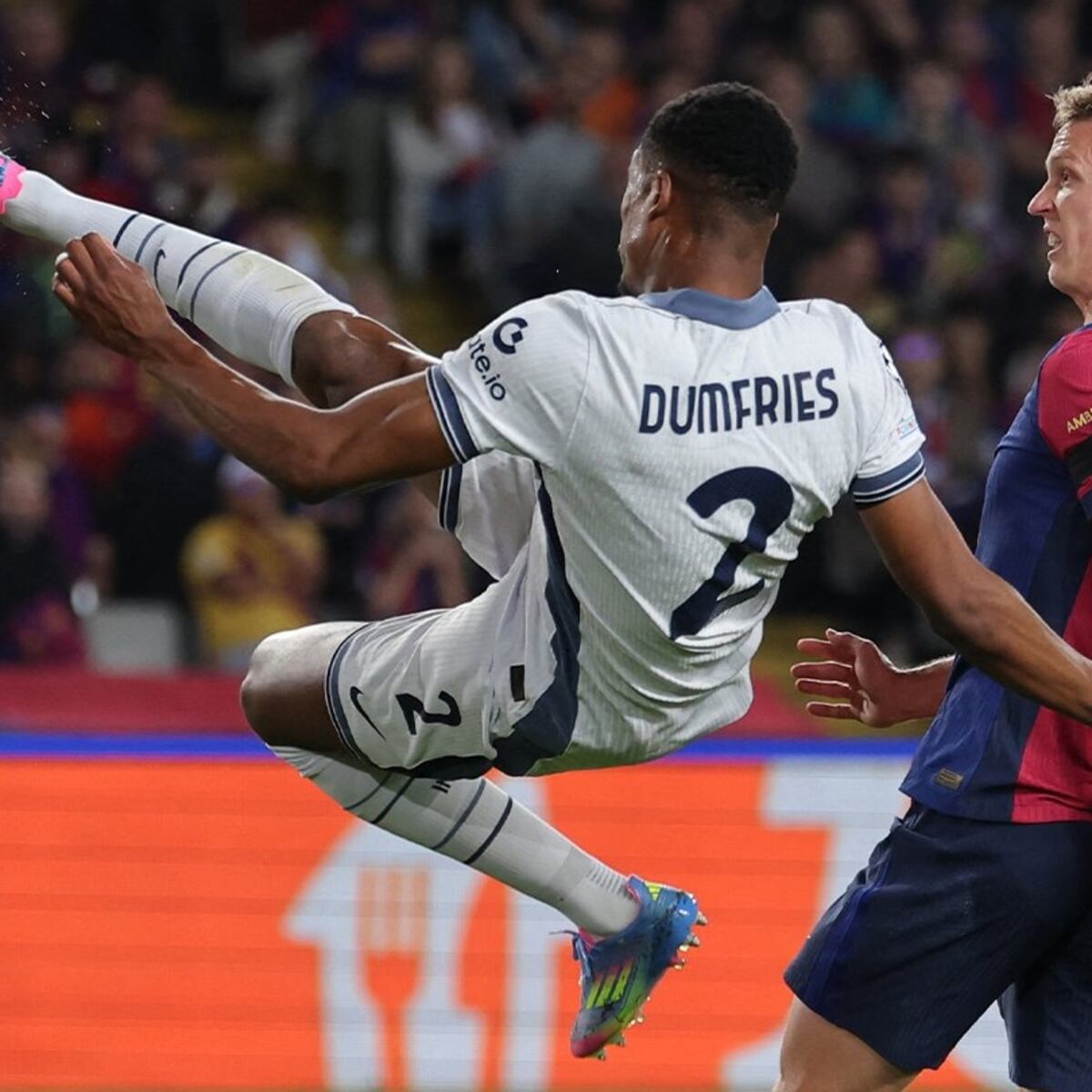 Barcelona e Inter de Milán empatan 3-3 en un emocionante duelo de ida de semifinales de Champions Barcelona e Inter de Milán empatan 3-3 en un emocionante duelo de ida de semifinales de Champions