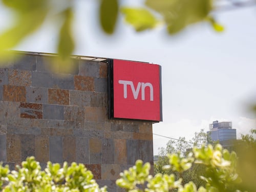 TVN celebra a sus tres rostros destacados entre los 10 más reconocidos del país según Cadem