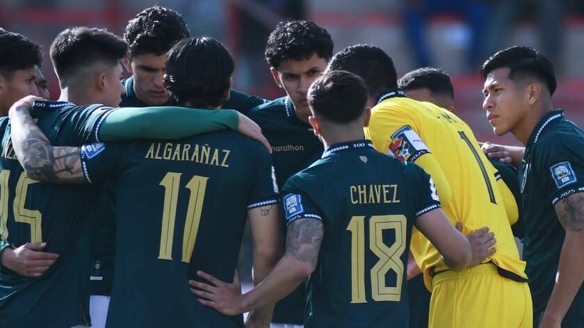 La selección boliviana fue denunciada por una serie de casos de dopaje de sus futbolistas en algunos partidos de las clasificatorias sudamericanas al Mundial de Estados Unidos, México y Canadá 2026.