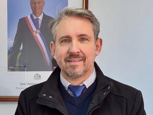 Diputado republicano responde tras investigación por subsidio habitacional obtenido por su pareja