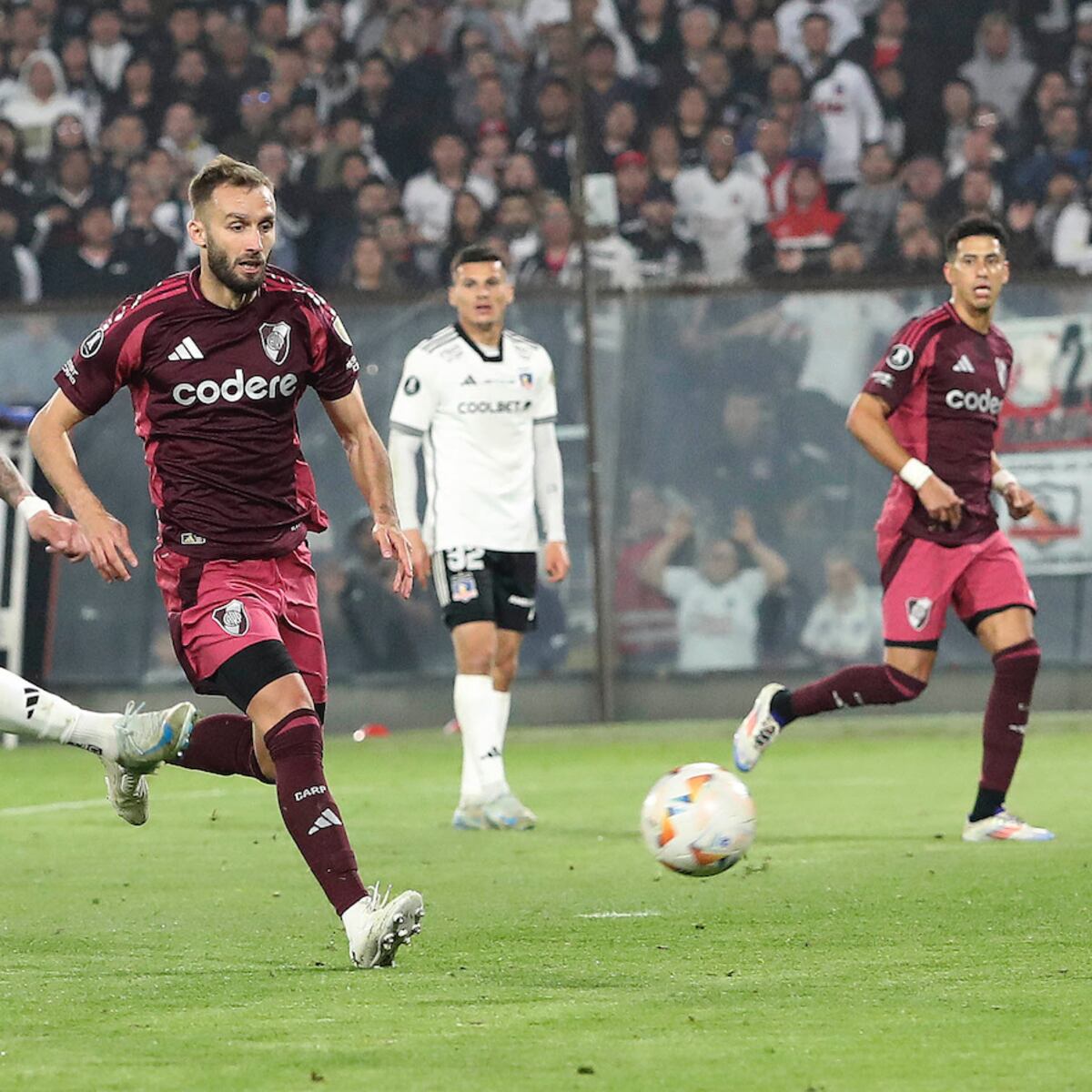 Colo Colo busca avanzar a semifinales de la Copa Libertadores ante River Plate Colo Colo busca avanzar a semifinales de la Copa Libertadores ante River Plate
