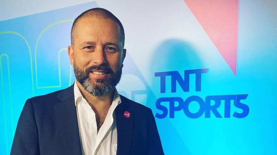 El exfutbolista deportivo tuvo este miércoles lapidarios comentarios para la ANFP y su manejo con la Conmebol al perder la organización del Mundial de 2030.