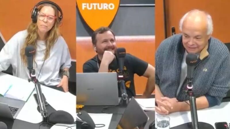 Álvaro Salas cree que en Chile “nos pusimos demasiado sensibles de piel” con los chistes: “Si gana la mujer, es gracioso”