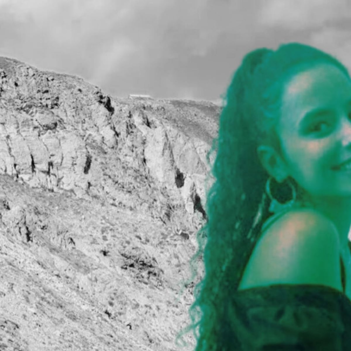 Hallan con vida a Daniela Sáez en Farellones Hallan con vida a Daniela Sáez en Farellones