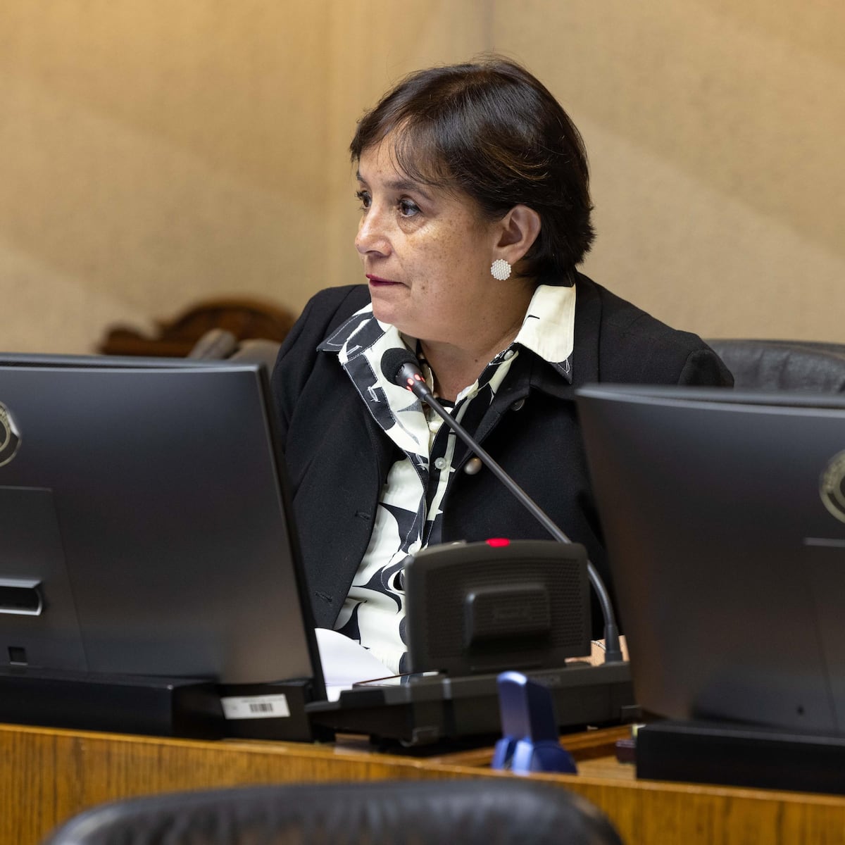 Senadora Aravena apoya prórroga de Estado de Excepción en La Araucanía Senadora Aravena apoya prórroga de Estado de Excepción en La Araucanía