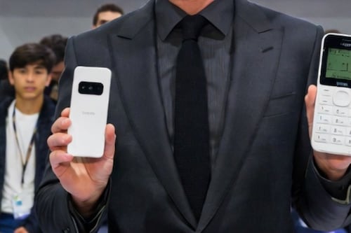 Del exceso digital al minimalismo: así son los nuevos “teléfonos tontos” que ganan terreno