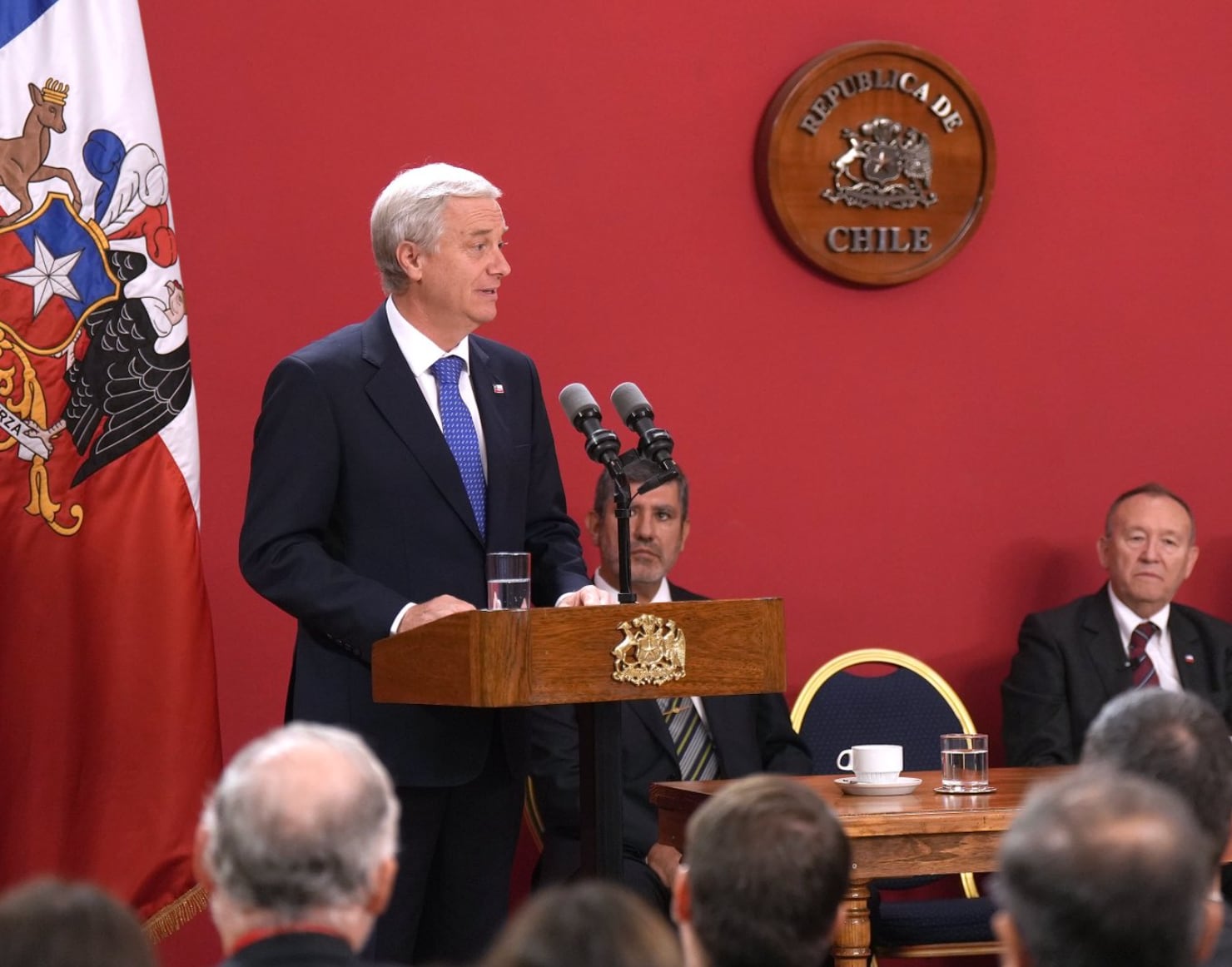 “Uno no cambia un estado completo en un mes”: Presidente Kast asegura que la orden es avanzar “sin prisa, pero sin pausa”