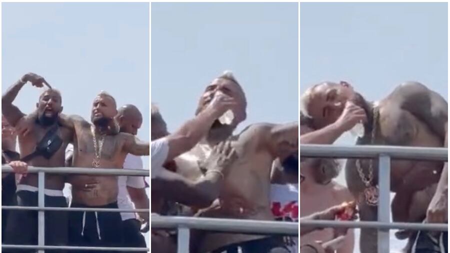 Arturo Vidal celebrando con el plantel de Flamengo