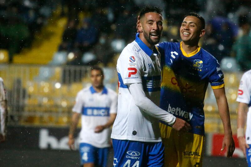 El "Huaso" fue titular en la UC ante Everton