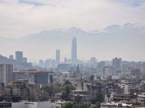Santiago enfrenta ola de frío: temperaturas bajarán hasta cerca de los 0°C en la capital