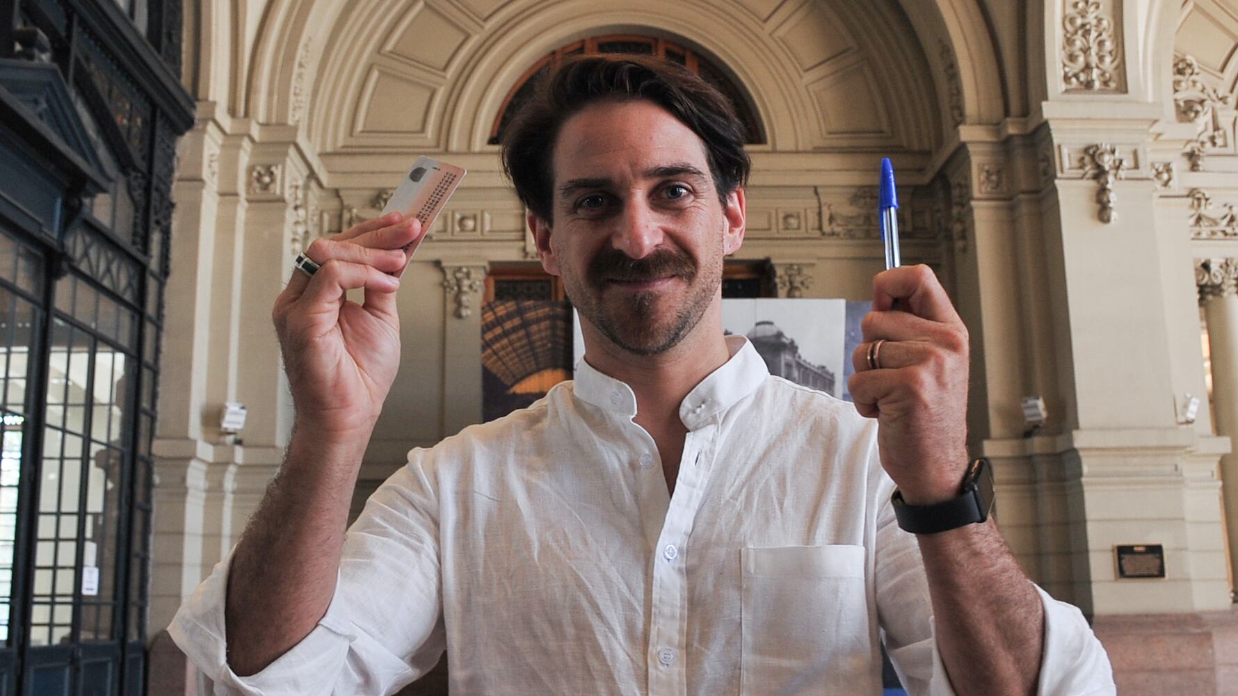 Candidato presidencial FA