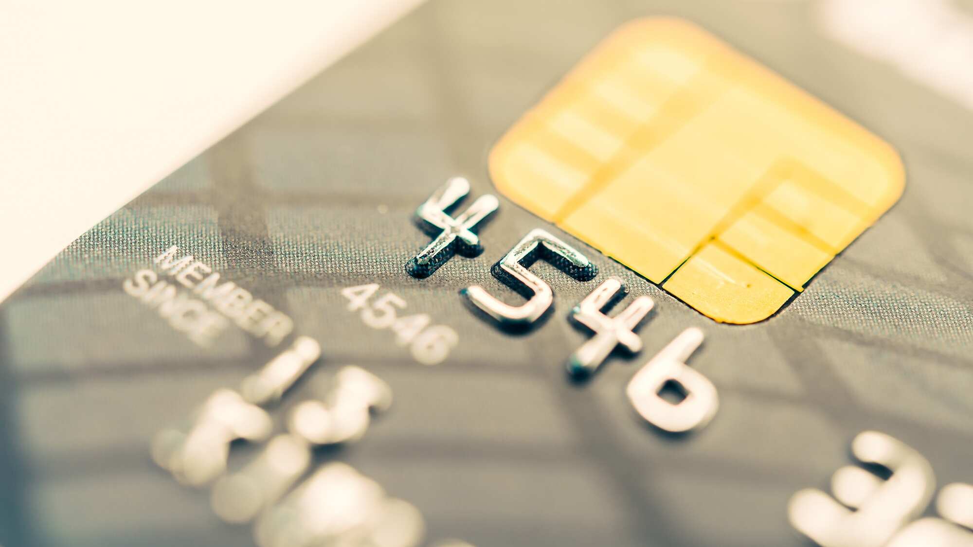 No hay una tarjeta de crédito que sea la mejor para todos. Su elección depende de los hábitos de gasto, las necesidades financieras, el estilo de vida y las metas de cada persona. Foto: Freepik.