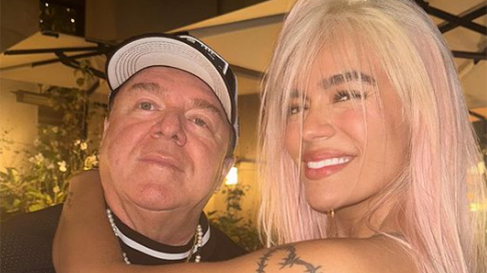 Viaja siempre con ella ¿Quién es el papá de Karol G que la ha apoyado por tantos años?