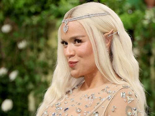 Karol G se transformó en una hada para su debut en la MET Gala 2024