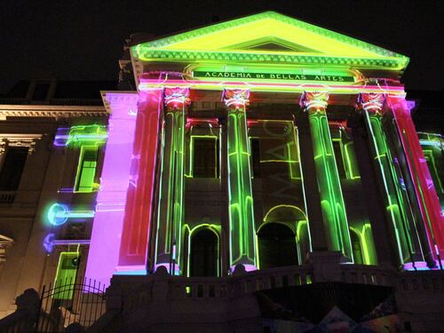 Küzefest: el primer festival de luces que debuta en Santiago