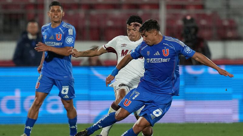 La “U” se podría enfrentar a Sampaoli en la final de la Sudamericana: ¿Qué canal transmite el partido ante Lanús?