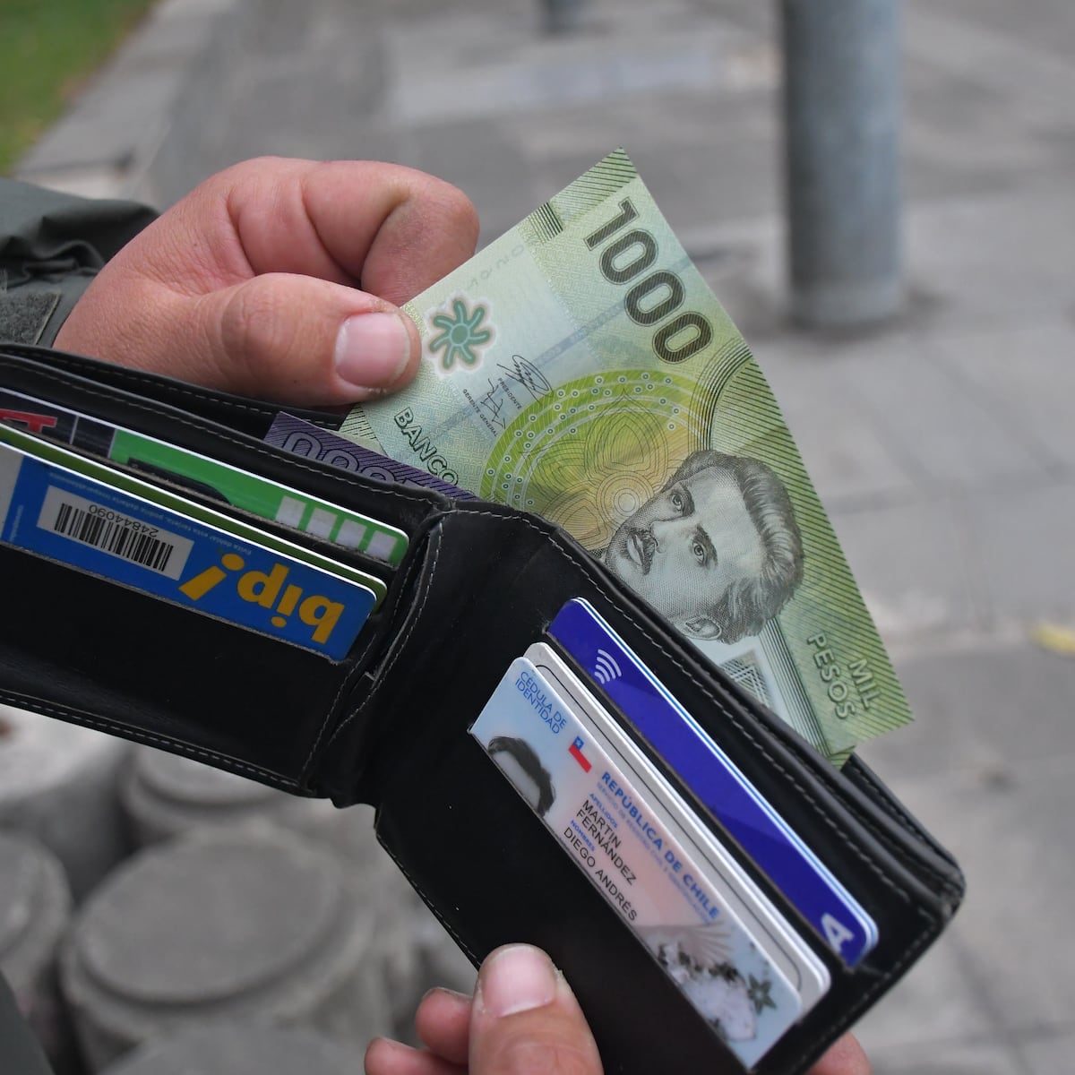 INE: Mitad de empleados en Chile ganó $611.162 mensuales en 2024 INE: Mitad de empleados en Chile ganó $611.162 mensuales en 2024
