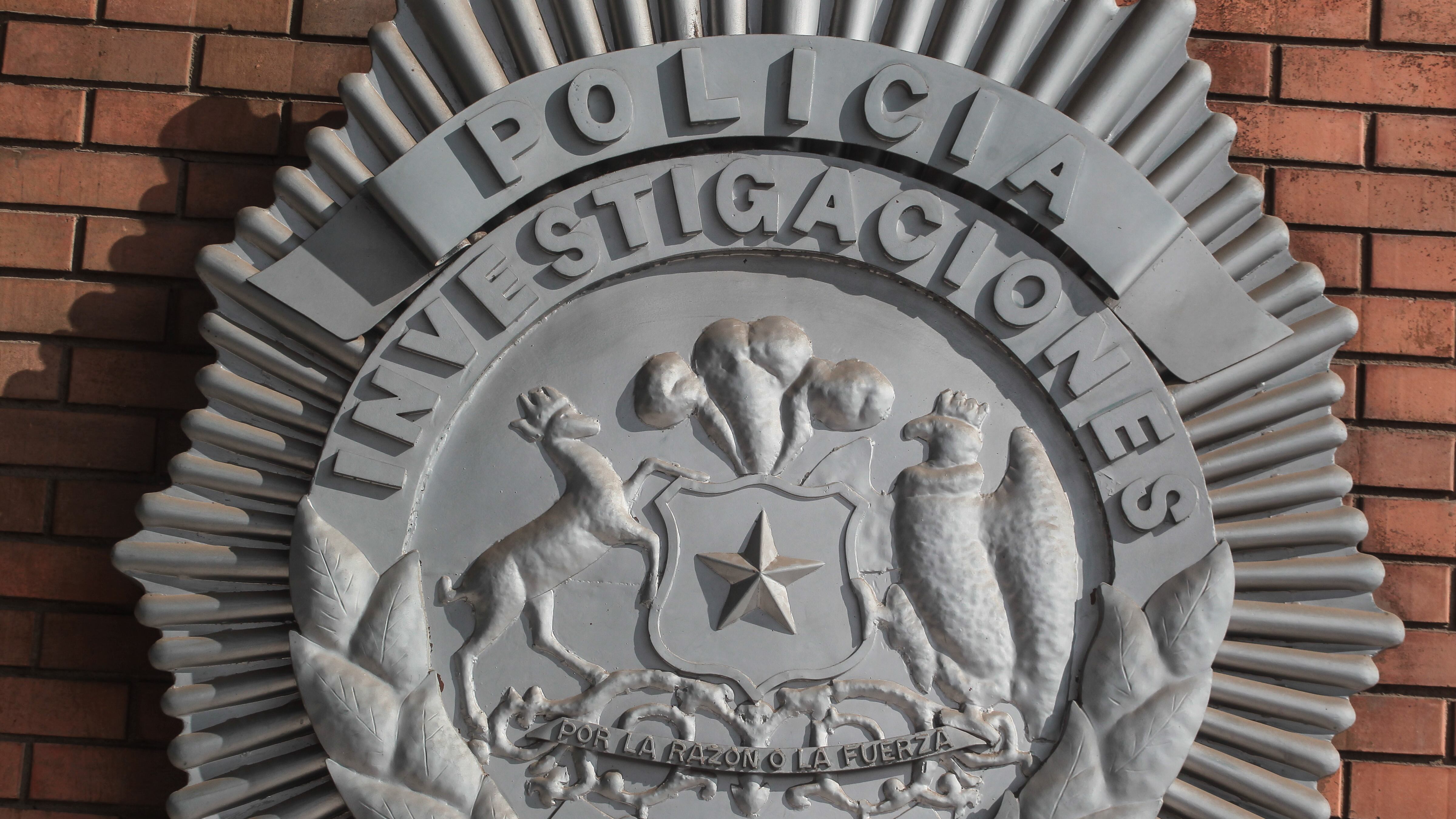 PDI informa detencion de miembros de la banda La Jauria | 07 DE JUNIO 2025 / SANTIAGO
Efectivos de la PDI trasladan a los miembros de la banda La Jauria detenidos el día de hoy para ponerlos a disposición de gendarmería.
FOTO: LUKAS SOLIS / AGENCIAUNO