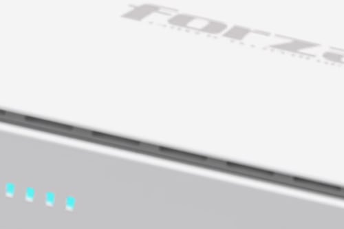 Sernac alerta por riesgo de incendio en 113 cargadores portátiles; piden suspender uso inmediato