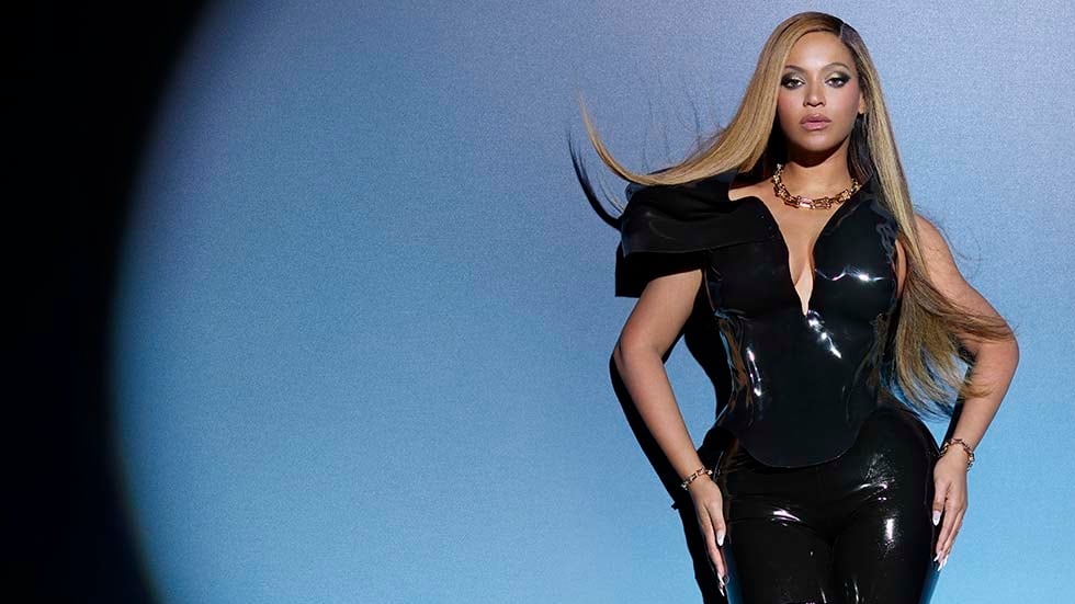 Beyoncé modeló varias piezas de la joyería famosa.