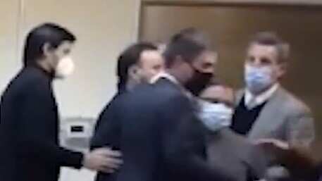 Liberan agresión de Gonzalo de la Carrera contra diputado Daniel Manouchehri