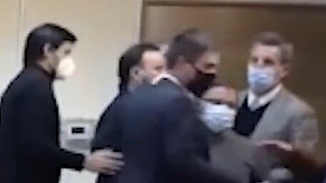 Liberan agresión de Gonzalo de la Carrera contra diputado Daniel Manouchehri