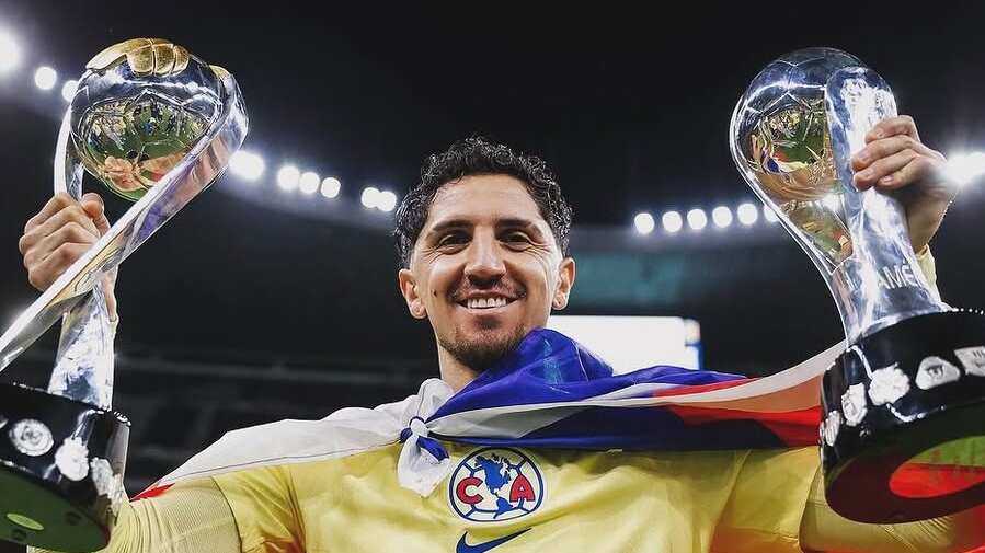 El mediocampista formado en Audax Italiano dejará su club América de México al finalizar la temporada de la Liga MX.