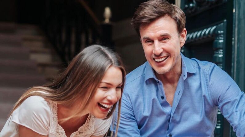 Roberto García y Pampita Ardohain | Fuente: Instagram