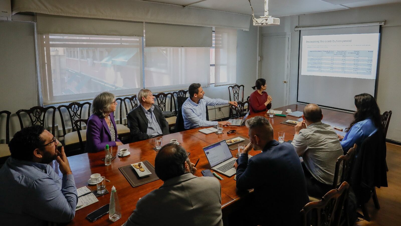 Expertos en educación por fin al CAE