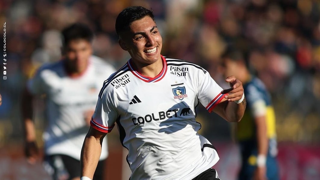 Jordhy Thompson anotó el segundo gol de Colo Colo ante Everton.