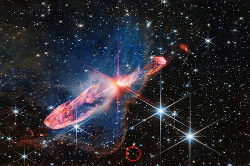 ALMA de Chile capta la imagen de mayor resolución en su historia: una estrella masiva en su última etapa de evolución