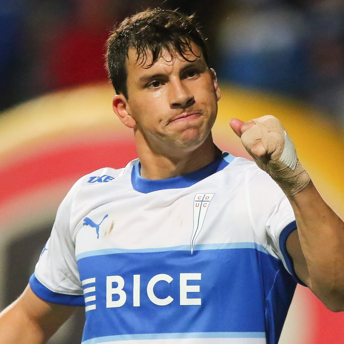Gonzalo Tapia se une a River Plate con gesto inesperado hacia la UC Gonzalo Tapia se une a River Plate con gesto inesperado hacia la UC