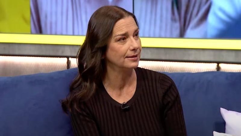Katty Kowaleczko reveló qué importante trabajador de Canal 13 encontraba que “Los 80s” era “lenta y fome”