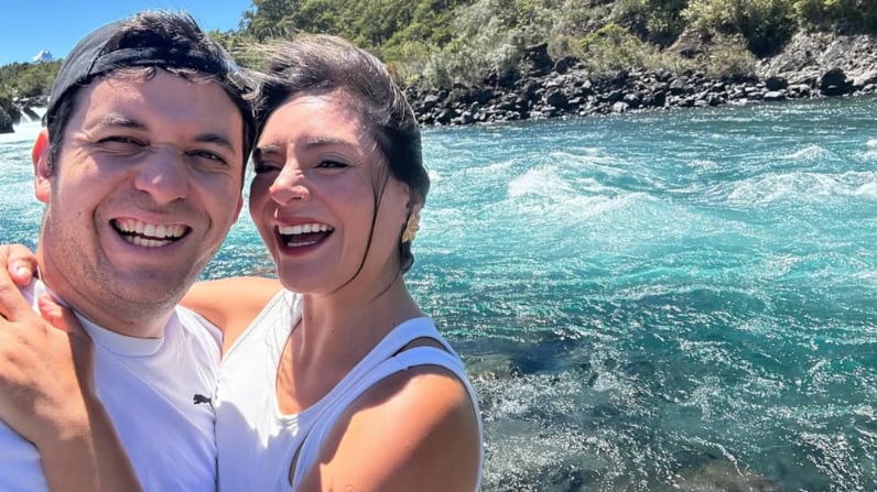 Periodista de Chilevisión relata romántico viaje con el alcalde de Independencia