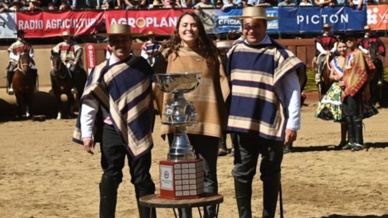 Deportistas cuestionan a Natalia Duco por defensa del rodeo: “No es deporte, es maltrato animal”