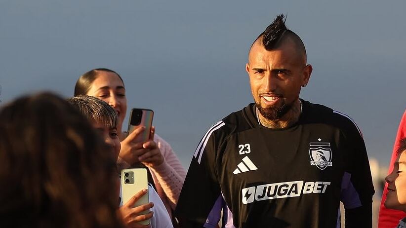 La Fiscalía Oriente tomó declaraciones al jugador de Colo Colo y en estos días se apresta a cerrar la investigación en contra del King por una denuncia de supuesto abuso sexual a una mujer en un bar de Vitacura.