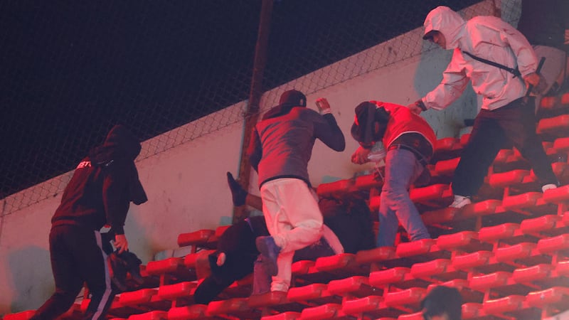 La “U” volverá a jugar en Argentina dos meses después de la barbarie en Avellaneda