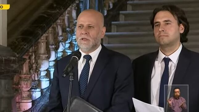 Los presidentes del Congreso fueron quienes anunciaron el acuerdo por Chile para la redacción de una nueva Constitución.