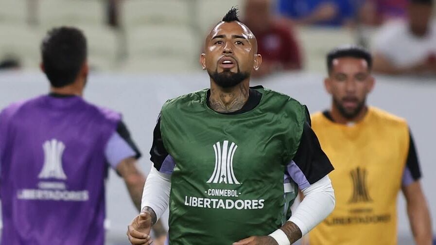 El King respondió a sus críticos en redes sociales.