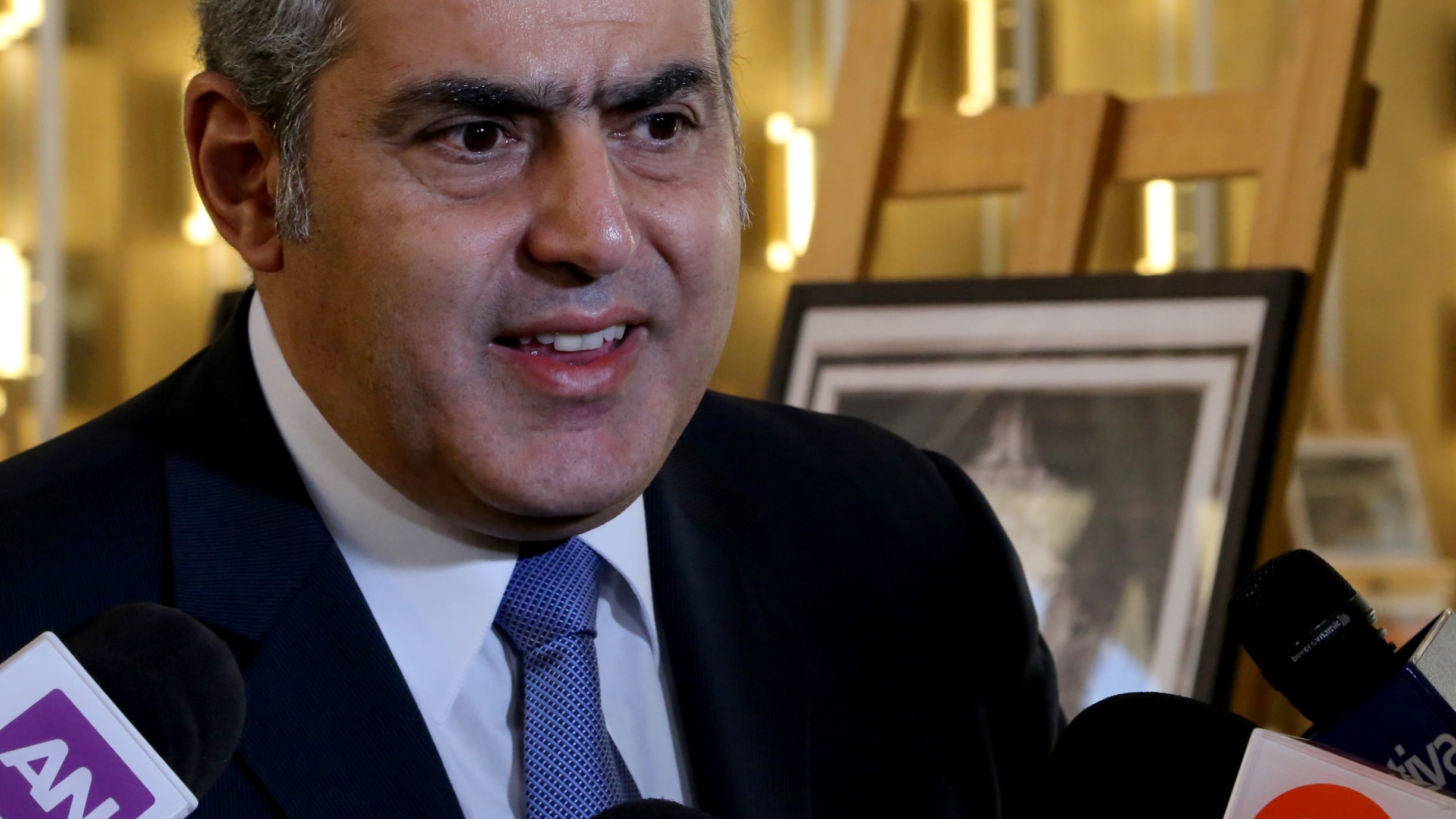 El exfiscal nacional pidió un propuesta que elimine al Senado de la elección del Fiscal Nacional ya que han "politizado en extremo, en el sentido más detestable de la política, que es con descalificaciones", la definición del nombre del próximo Fiscal Nacional.