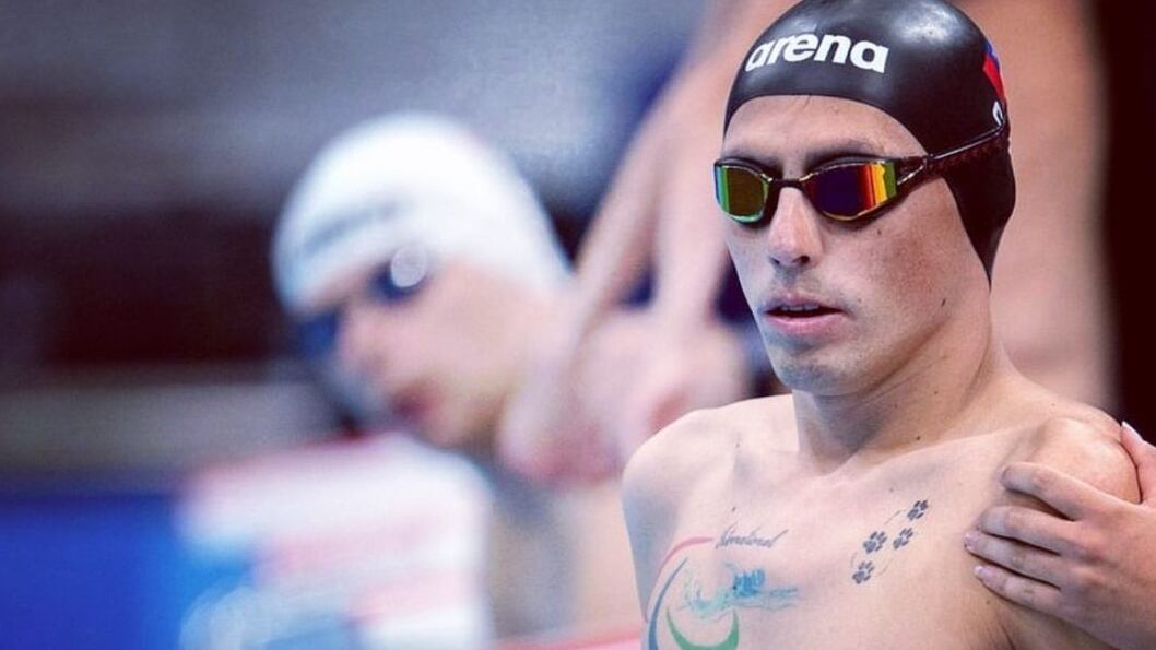 El nadador paralímpico chileno sufrió el robo de su casa en la comuna de Maipú.