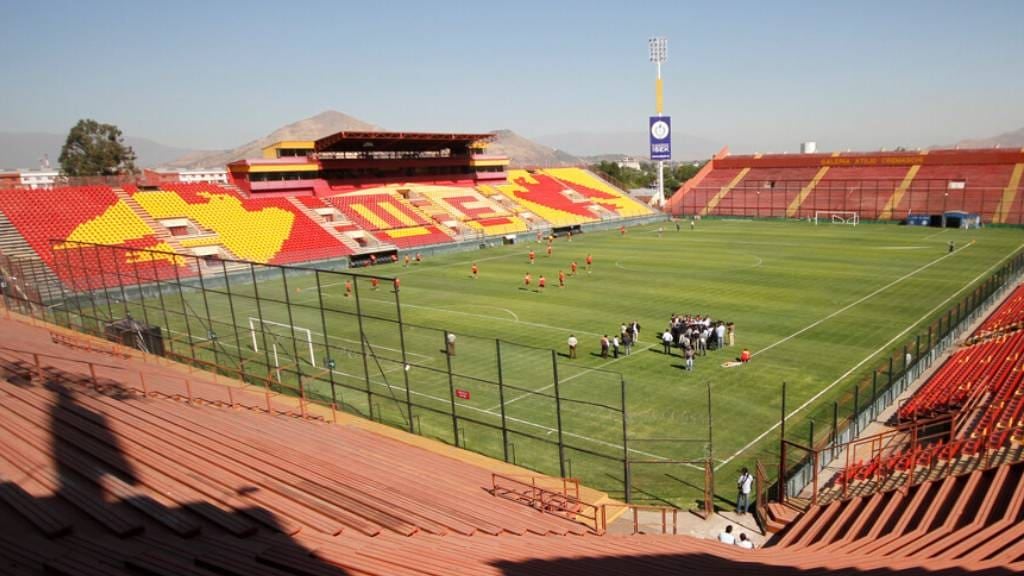 La Cisterna fue la opción más avanzada para la U, pero el proyecto se cayó por oposición de autoridades municipales.