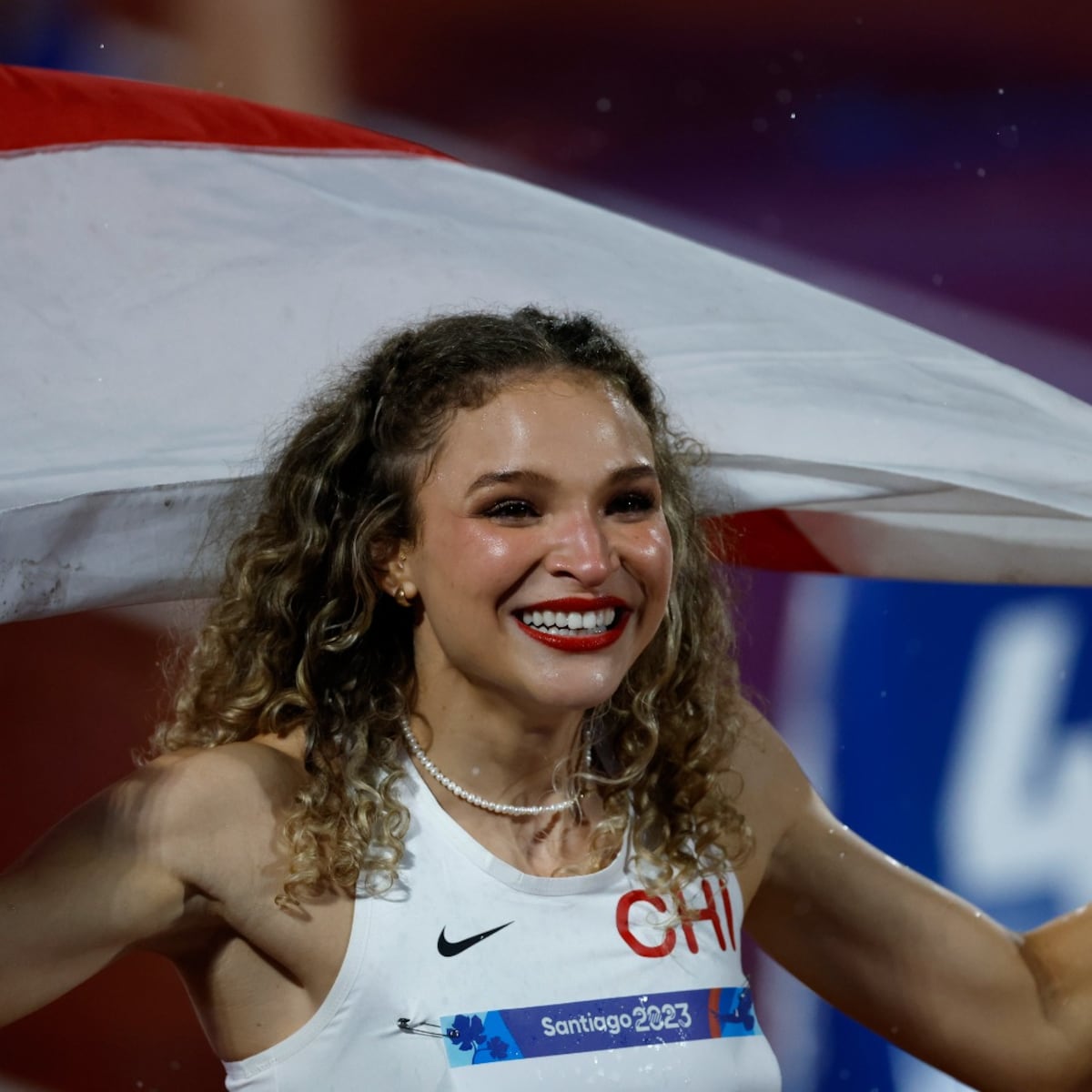 Martina Weil habla sobre polémica con su madre en Santiago 2023 Martina Weil habla sobre polémica con su madre en Santiago 2023